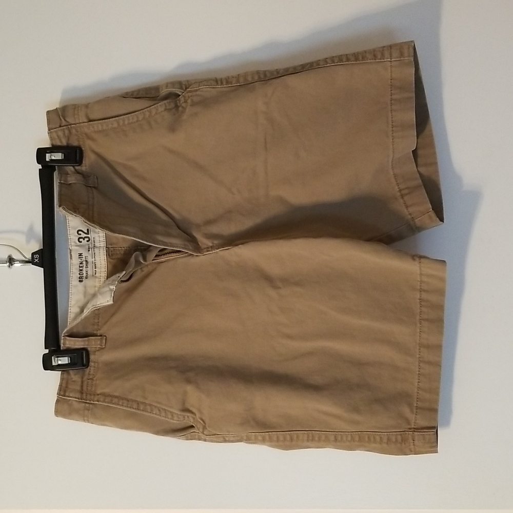 Men's Khaki Shorts